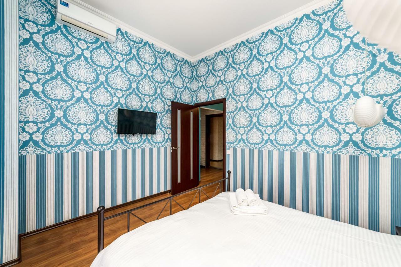 Stylish Apartment With A Balcony Overlooking The Park Odessa Luaran gambar